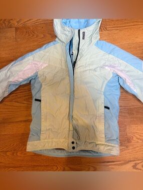 🌸Kids Hooded Jacket in Light Blue, Cream, and green